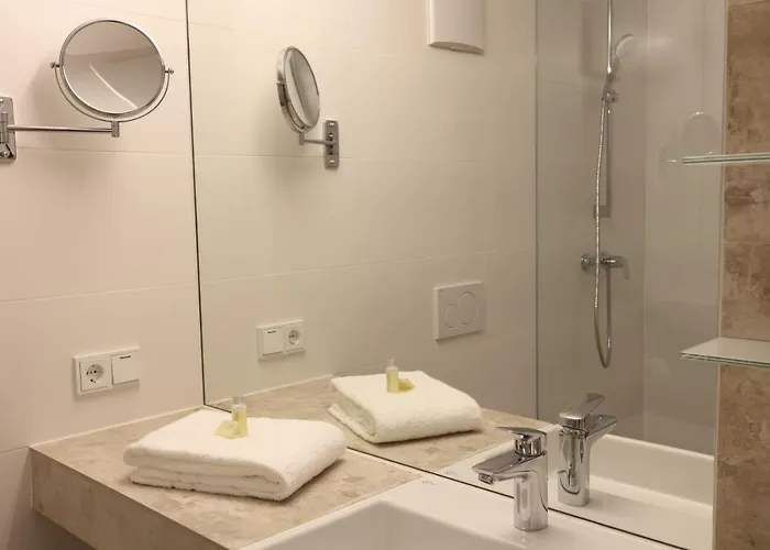 Klingenstein Akzent Wirtshaus Brauerei ホテル ブラウシュタイン